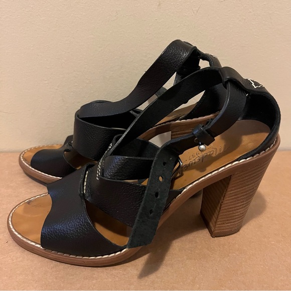 Madewell Sandals - Picture 3 of 7